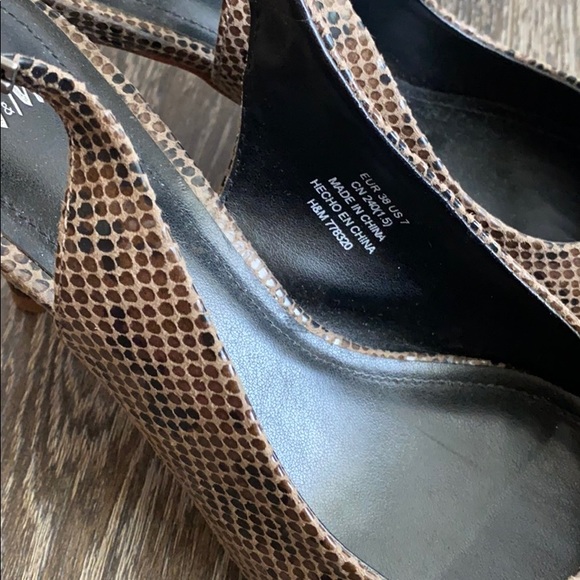 H&M wild python print heels - Picture 3 of 4